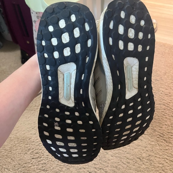 adidas ultra boost - Picture 5 of 6